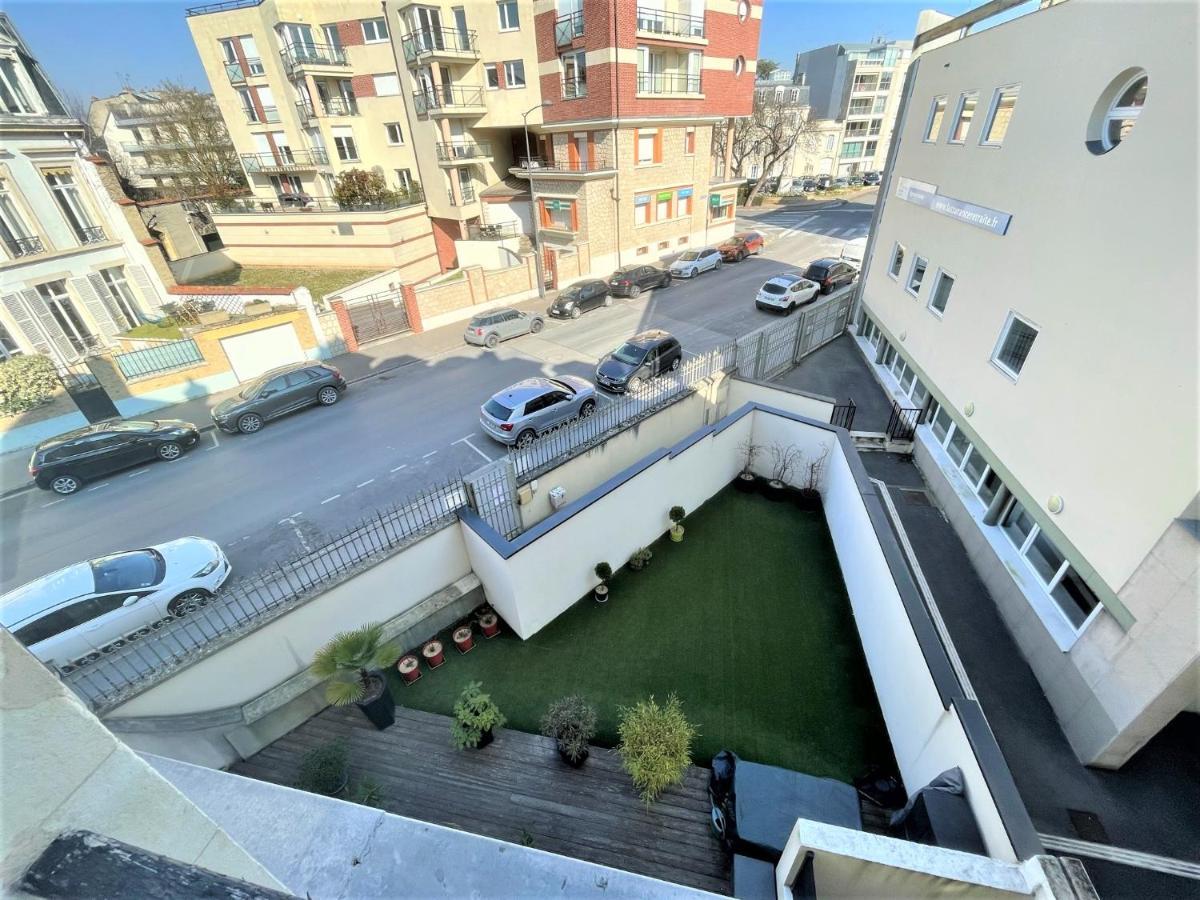 Aux Clefs Des Sacres - Dans Un Hotel Particulier Situe Rue Du Marc - Reims - Hyper Centre Forum Mairie Boulingrin ภายนอก รูปภาพ