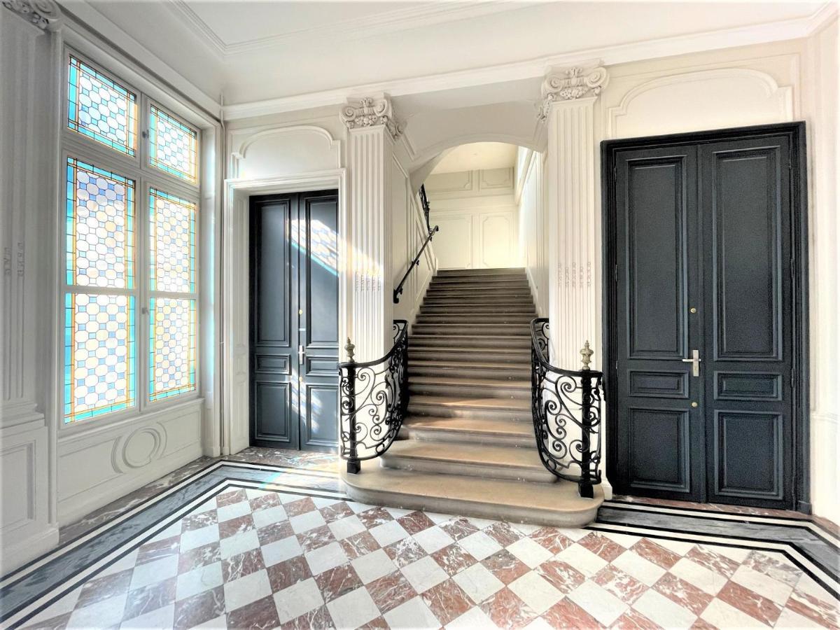 Aux Clefs Des Sacres - Dans Un Hotel Particulier Situe Rue Du Marc - Reims - Hyper Centre Forum Mairie Boulingrin ภายนอก รูปภาพ